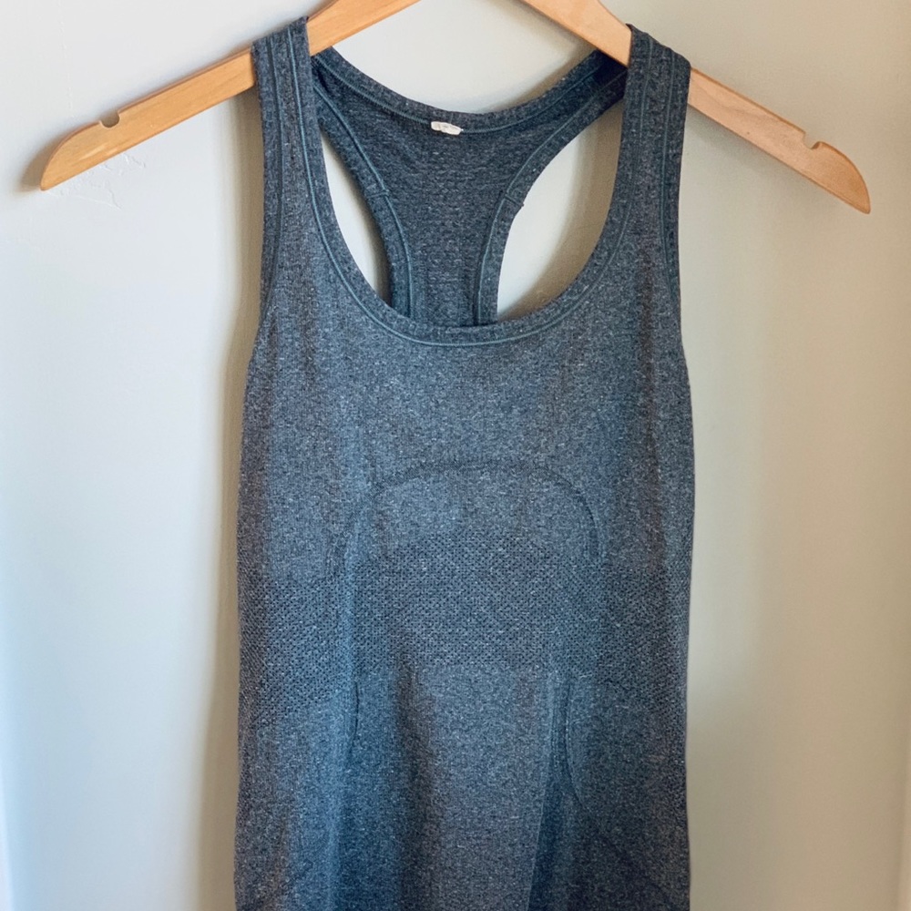 Lululemon Gray Tank Top - Size 4